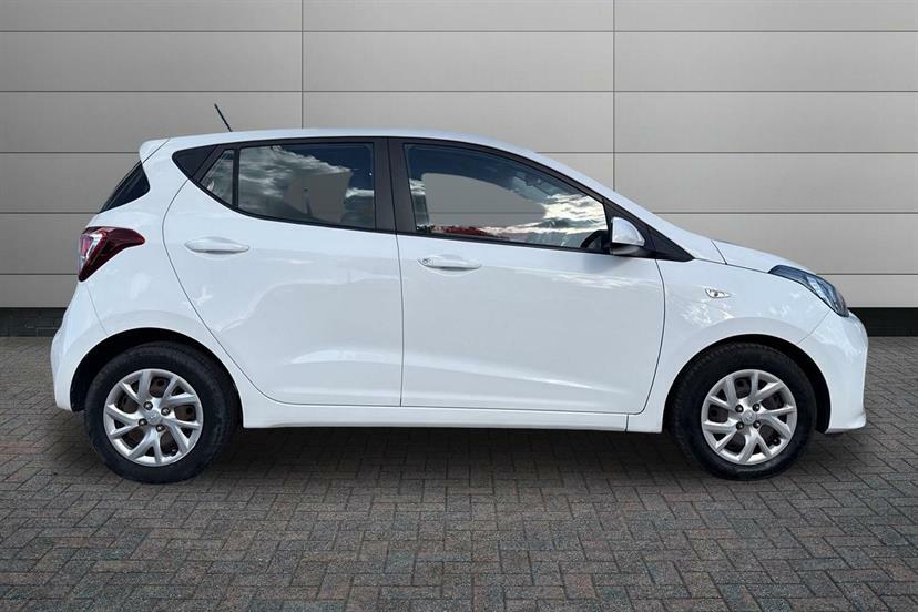 Hyundai I10 1.0 Se White #4