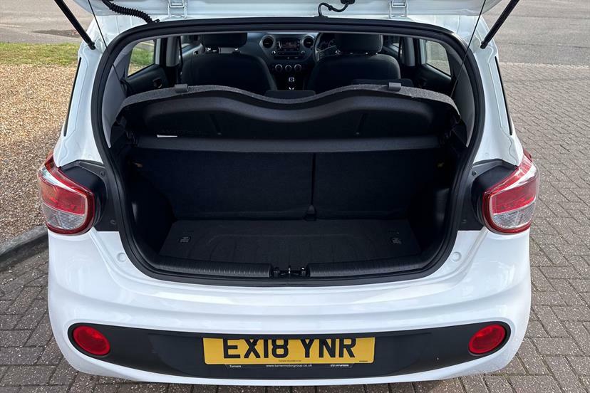 Hyundai I10 1.2 Se Black #9