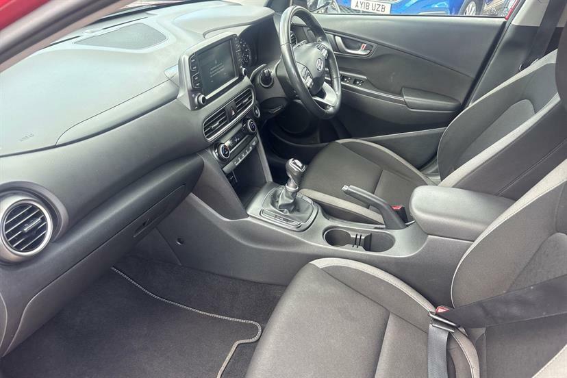 Hyundai Kona   #15