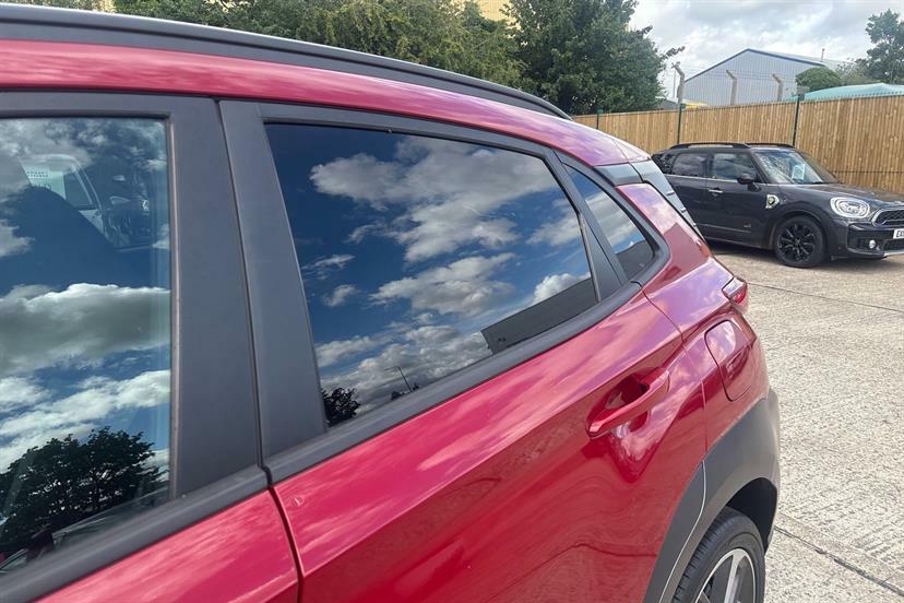 Hyundai Kona   #14