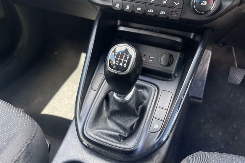 Kia Carens Gdi 2 Mpv Silver #8