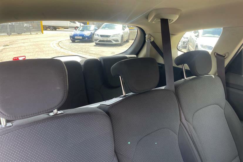 Kia Carens Gdi 2 Mpv Silver #21