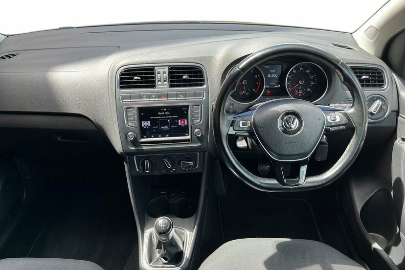 Volkswagen Polo 1.2 Tsi Match Edition Hatchback RK67YHS Black #6