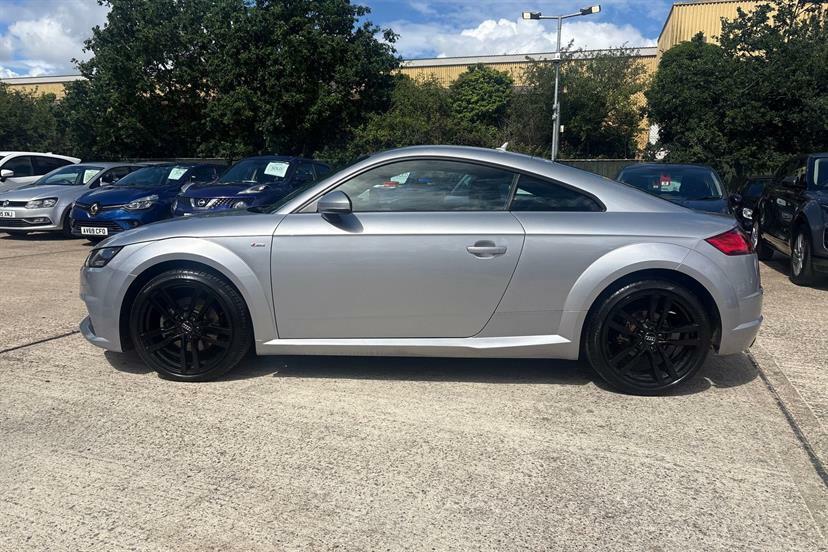 Audi TT 2.0T Fsi Quattro S Line S Tronic White #16