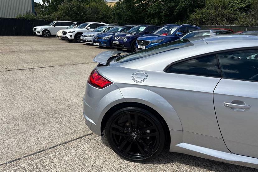 Audi TT 2.0T Fsi Quattro S Line S Tronic White #27