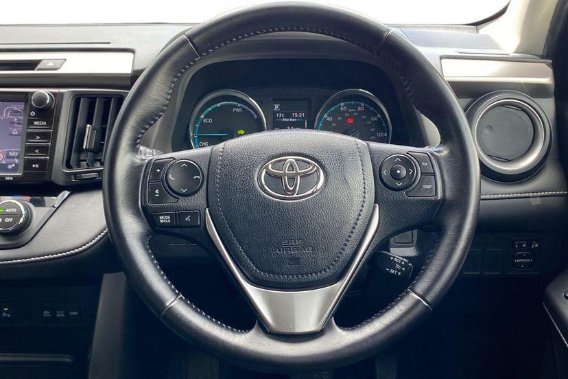 Toyota Rav 4 Rav4 Excel Hev Cvt Red #8