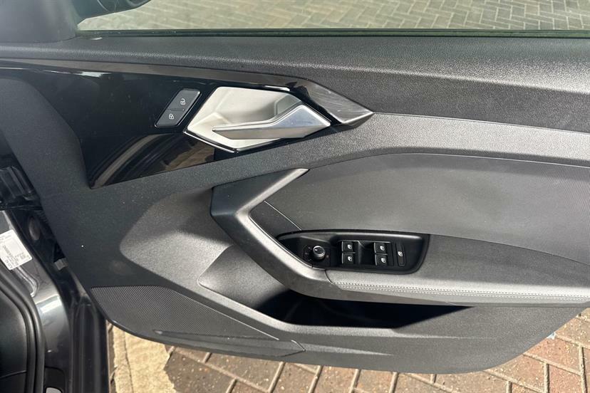Audi A1 Sportback Tfsi Sport Nav White #20