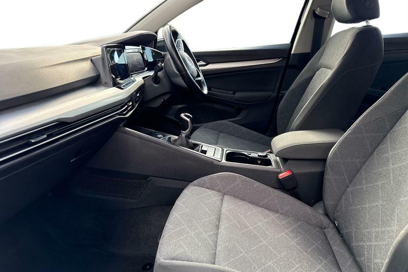 Volkswagen Golf 1.5 Tsi 150 Life Black #2