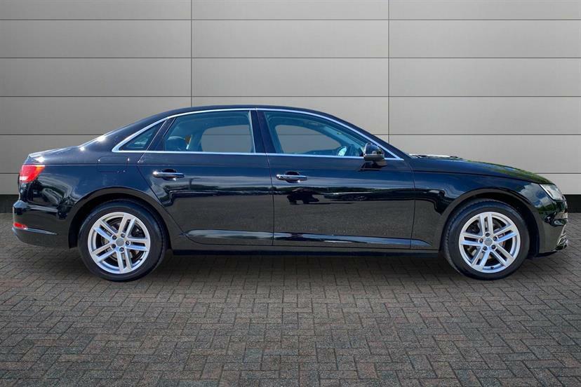 Audi A4 35 Tfsi Se S Tronic Black #4