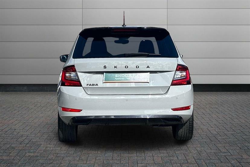 Skoda Fabia 1.0 Mpi 60Ps Se 5-Dr Hatchback Silver #9