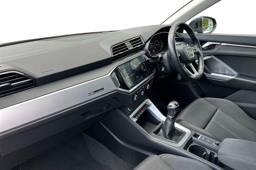 Audi Q3 35 Tfsi Sport Grey #2