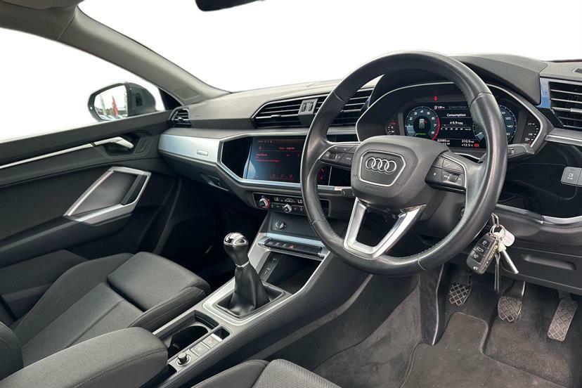 Audi Q3 35 Tfsi Sport Grey #6