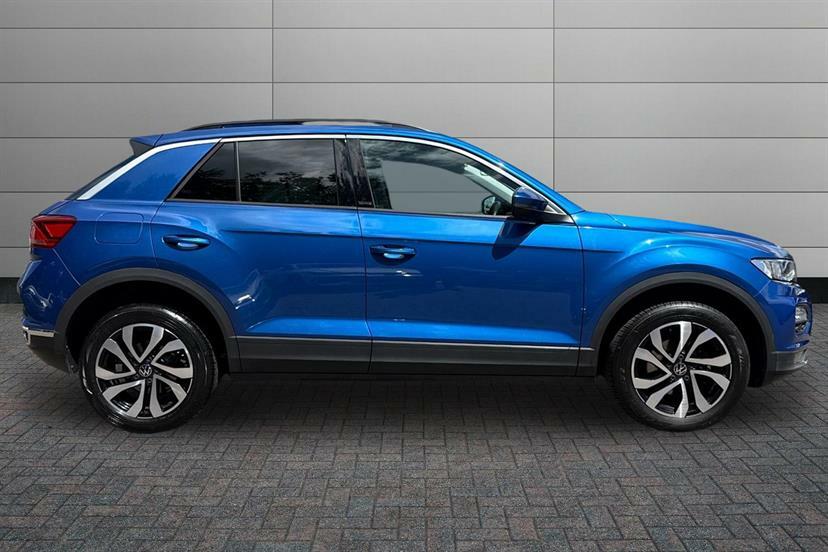 Volkswagen T-Roc 1.0 Tsi 110 Active Blue #4