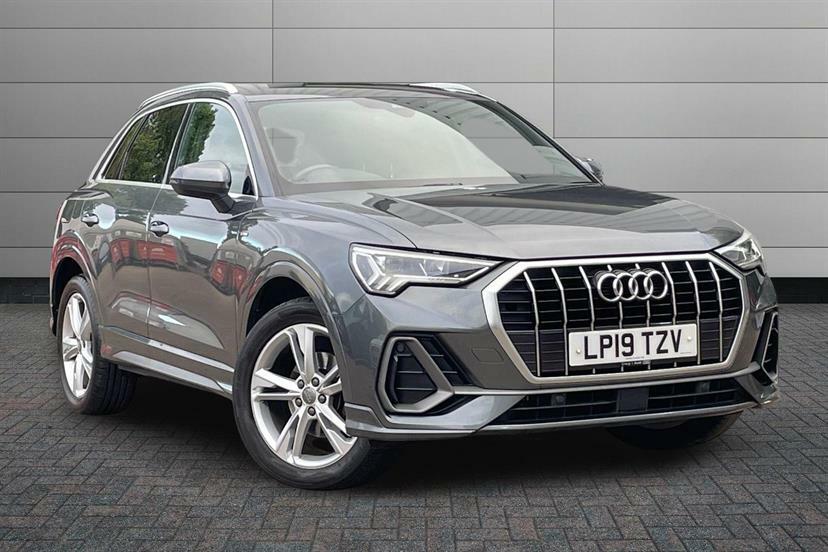 Audi Q3 35 Tfsi S Line Grey