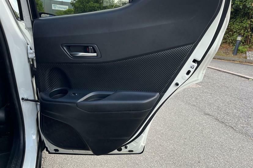 Toyota C-Hr Hatchback #28