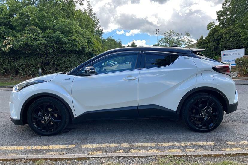 Toyota C-Hr Hatchback #18