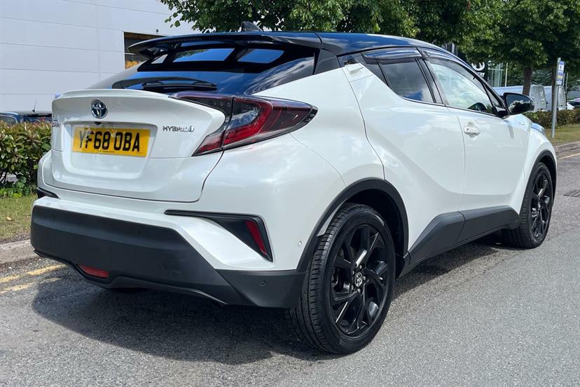 Toyota C-Hr Hatchback #20