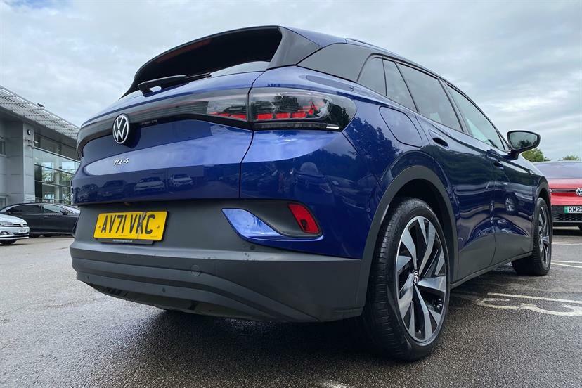 Volkswagen ID.4 150Kw Max Pro Performance 77Kwh Red #17
