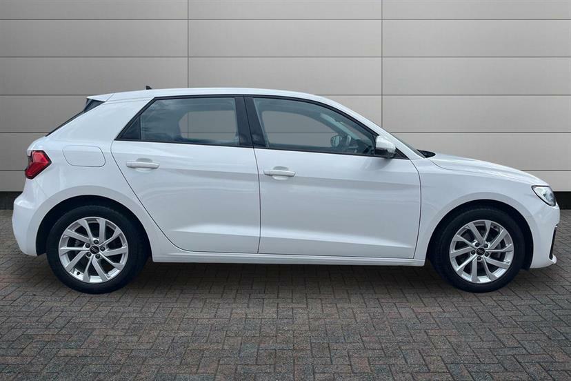 Audi A1 30 Tfsi 110 Sport White #4