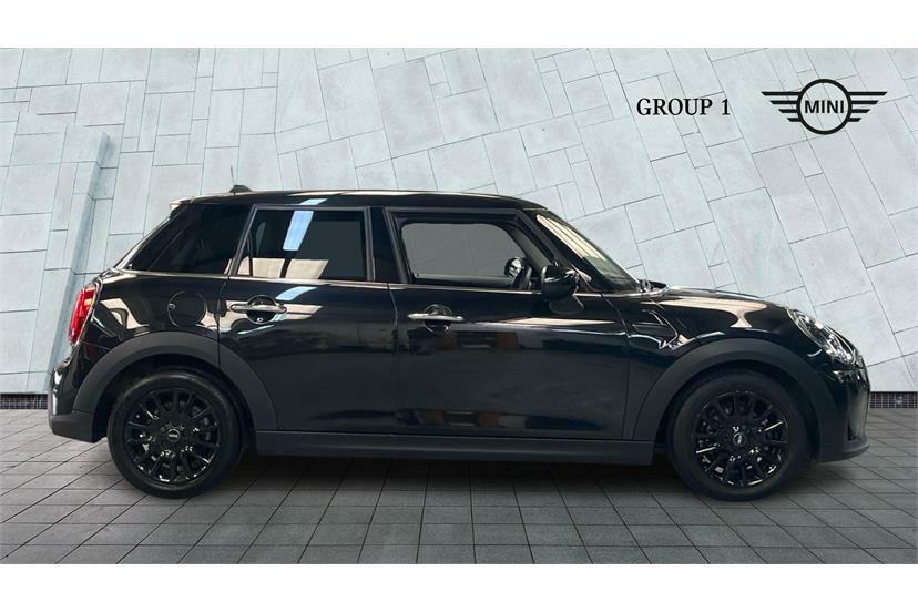 Mini Hatch 1.5 Cooper Classic Black #3