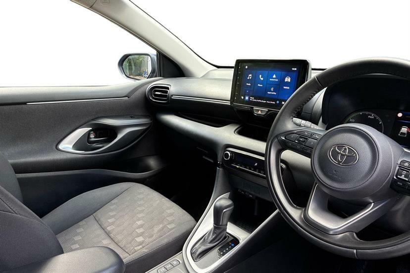Toyota Yaris 1.5 Hybrid Icon Cvt Blue #5