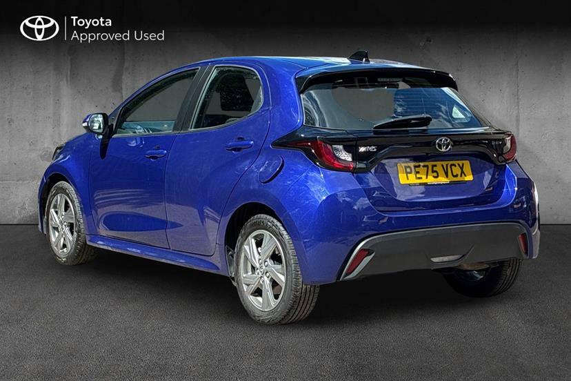 Toyota Yaris 1.5 Hybrid Icon Cvt Blue #4