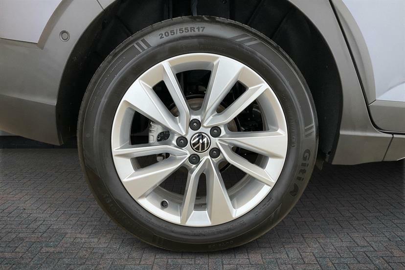 Volkswagen Taigo 1.0 Tsi 115 Match Grey #5