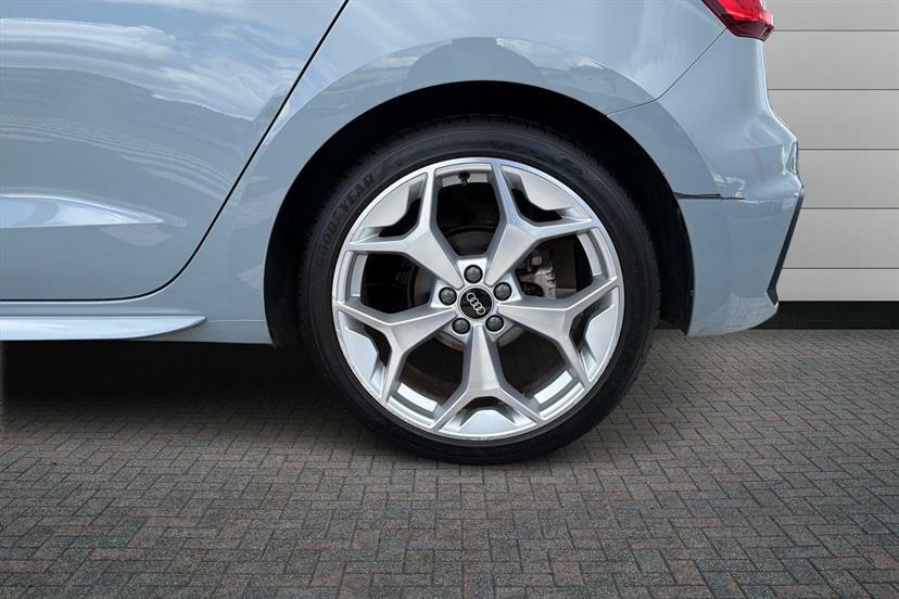Audi A1 30 Tfsi 110 S Line Grey #4