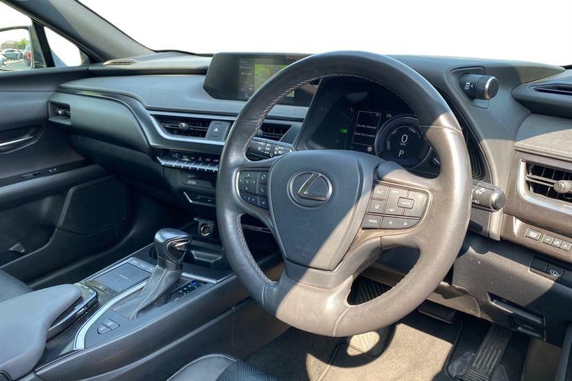 Lexus UX 250H 2.0 Cvt Premium Plustechsoundsunroof Silver #6