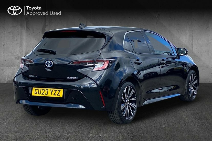 Toyota Corolla 1.8 Vvt-h Design Hatchback Hybrid Cvt GU23YZZ Black #2