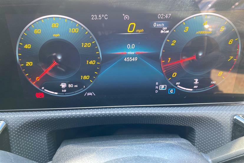 Mercedes-Benz CLA Class 200 Amg Line Executive Tip Blue #6