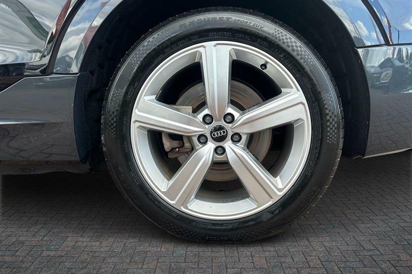 Audi E-tron 230Kw 50 Quattro 71Kwh Technik Cs 22Kwch Black #4