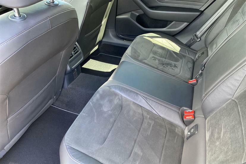 Volkswagen Arteon 2L R-line Black #43