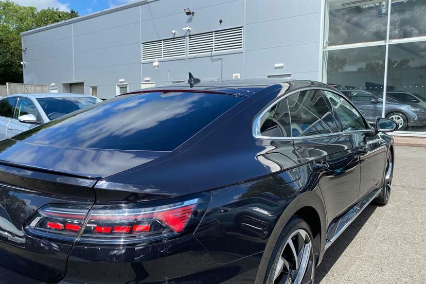 Volkswagen Arteon 2L R-line Black #37