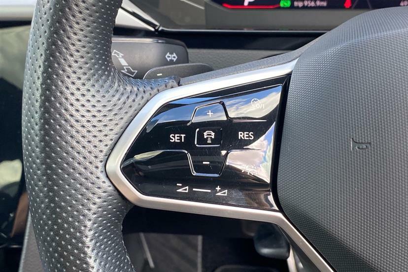 Volkswagen Arteon 2L R-line Black #15