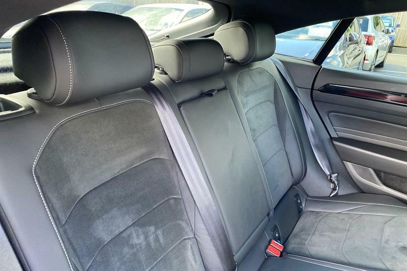 Volkswagen Arteon Hatchback Black #37