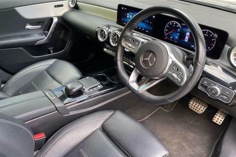 Mercedes-Benz CLA Class 200 Amg Line Premium Tip Grey #5