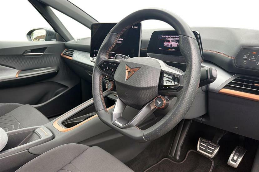 Cupra Born 170Kw E-boost V1 59Kwh Black #6