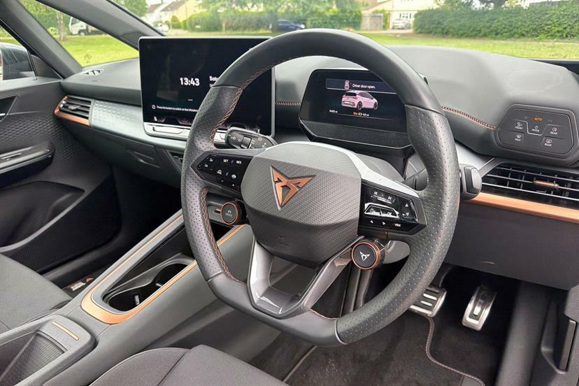 Cupra Born 169Kw E-boost V2 58Kwh 2024 Blue #8
