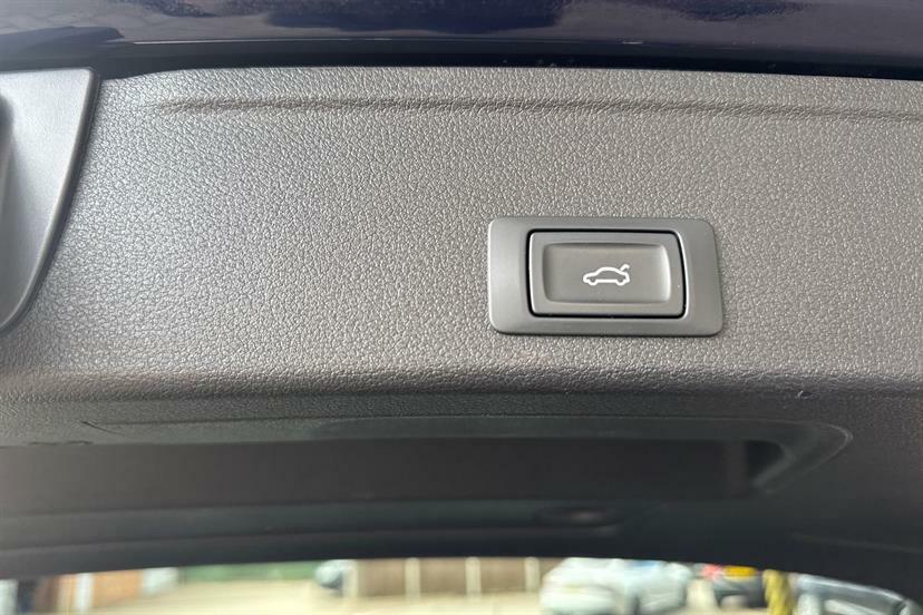 Audi A4 Saloon 2.0 Tfsi Se Euro 6 Ss 201717 Blue #24