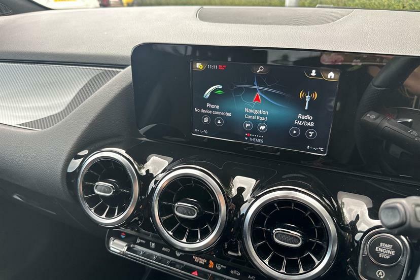 Mercedes-Benz GLA Class Gla 200 Amg Line Executive Grey #15
