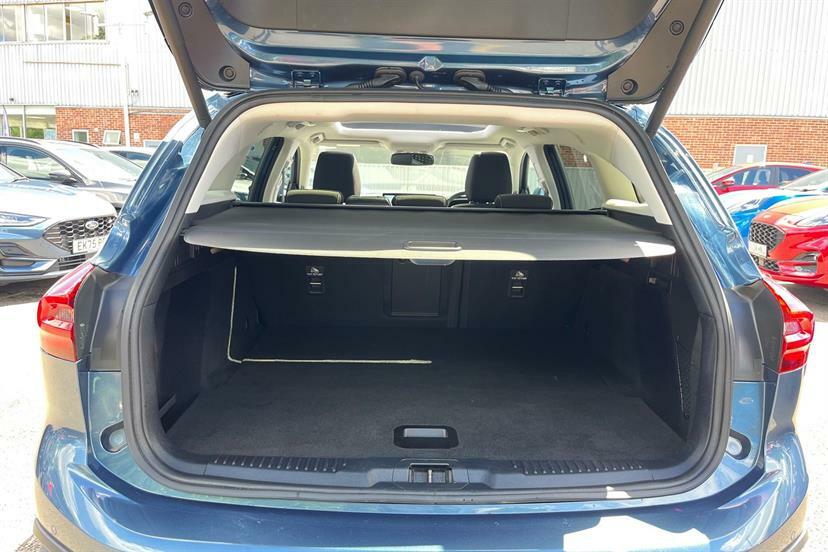 Ford Focus 1.0 Ecoboost Hybrid Mhev Active X 2025 Grey #8