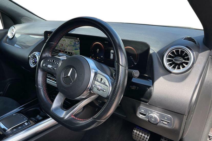 Mercedes-Benz GLA Class 200 Amg Line Premium Grey #5