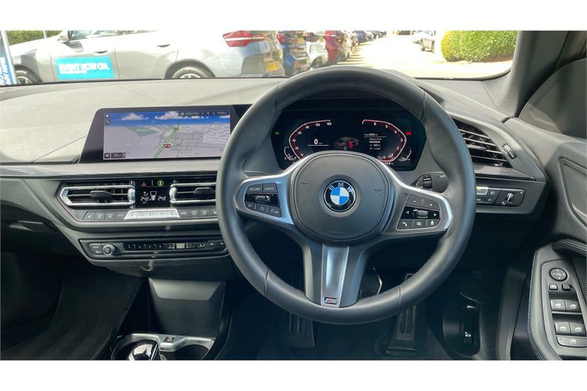 BMW 2 Series 218I 136 M Sport Dct Black #4