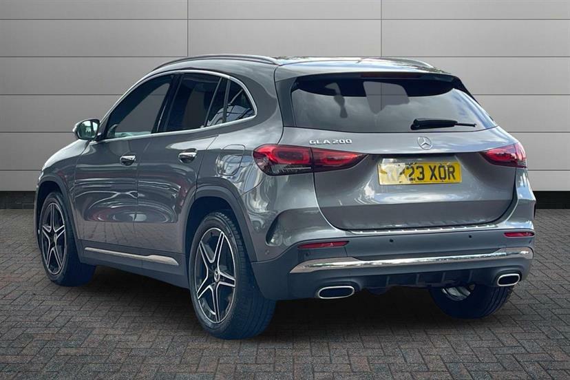 Mercedes-Benz GLA Class 200 Amg Line Premium Grey #2