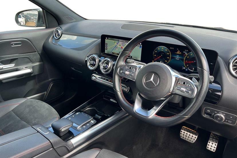 Mercedes-Benz GLA Class 200 Amg Line Premium Grey #5