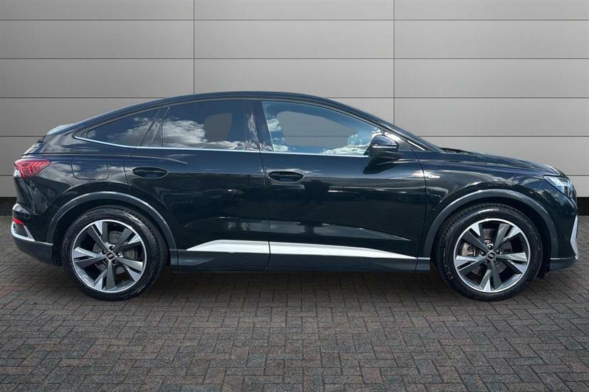 Audi Q4 E Tron 150Kw 40 82Kwh S Line Cstech Pack Black #3