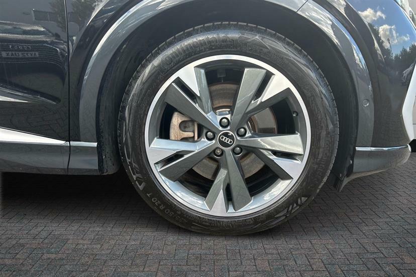 Audi Q4 E Tron 150Kw 40 82Kwh S Line Cstech Pack Black #4