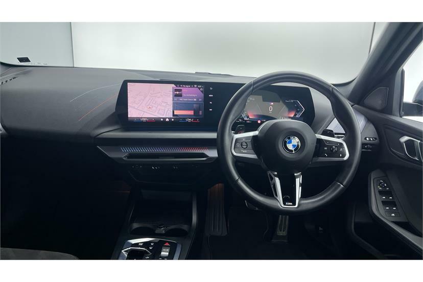 BMW 1 Series 120 M Sport Step #5