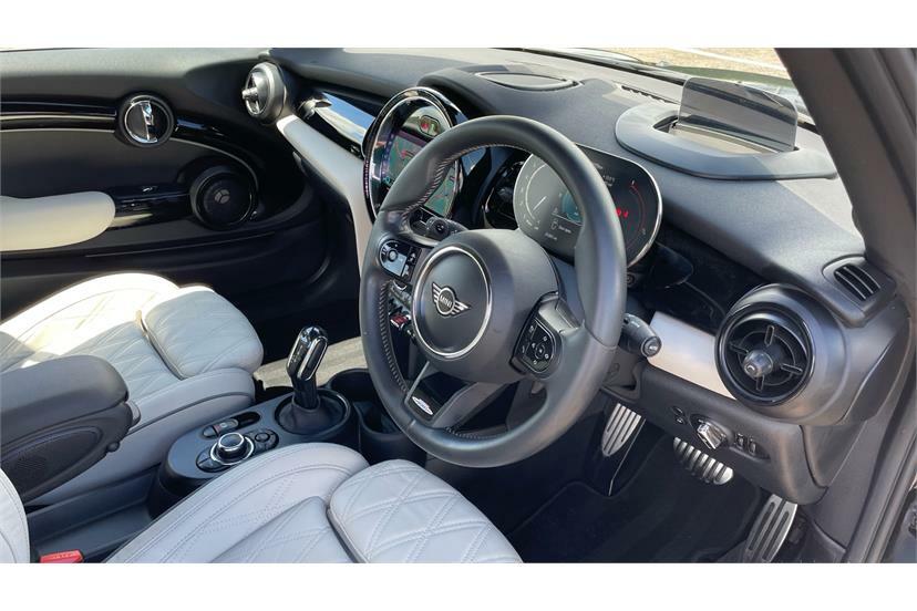Mini Convertible 2.0 John Cooper Works Black #5